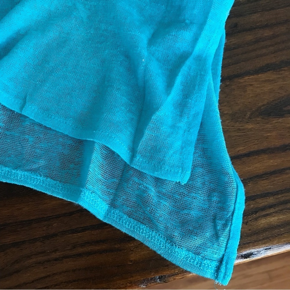 ▪️Turquoise Lightweight Sweater - Picture 4 of 8